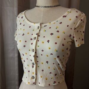 Heart Hips Floral Button-Up Crop Top - Cream and Multicolor